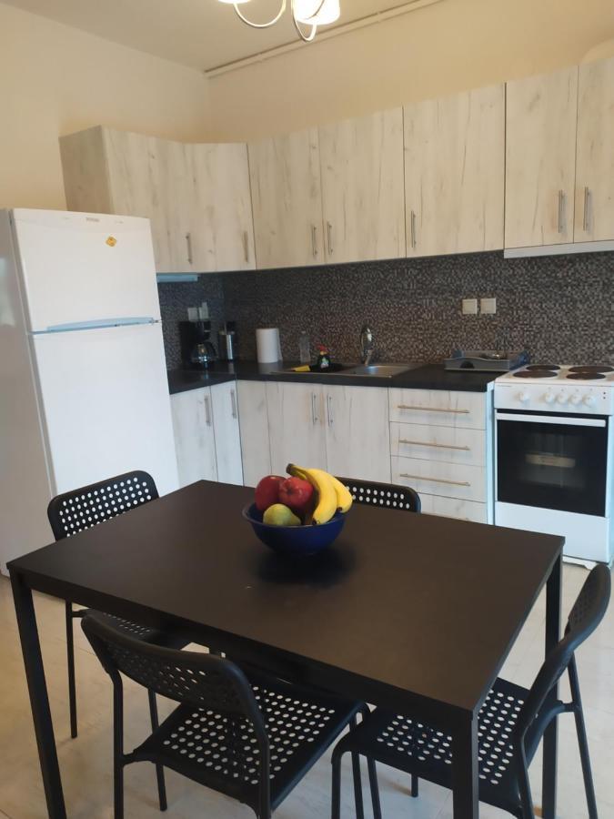 Afrodites Sea View House Дом отдыха Неа-Рода